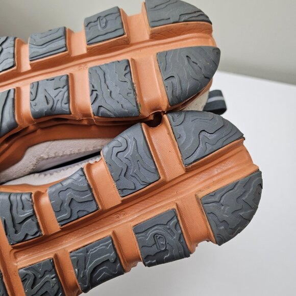 ON Running Cloudaway Sneaker Women's Sz 7.5 Grey Slip On Drawcord Shoe Cloud - Picture 12 of 13